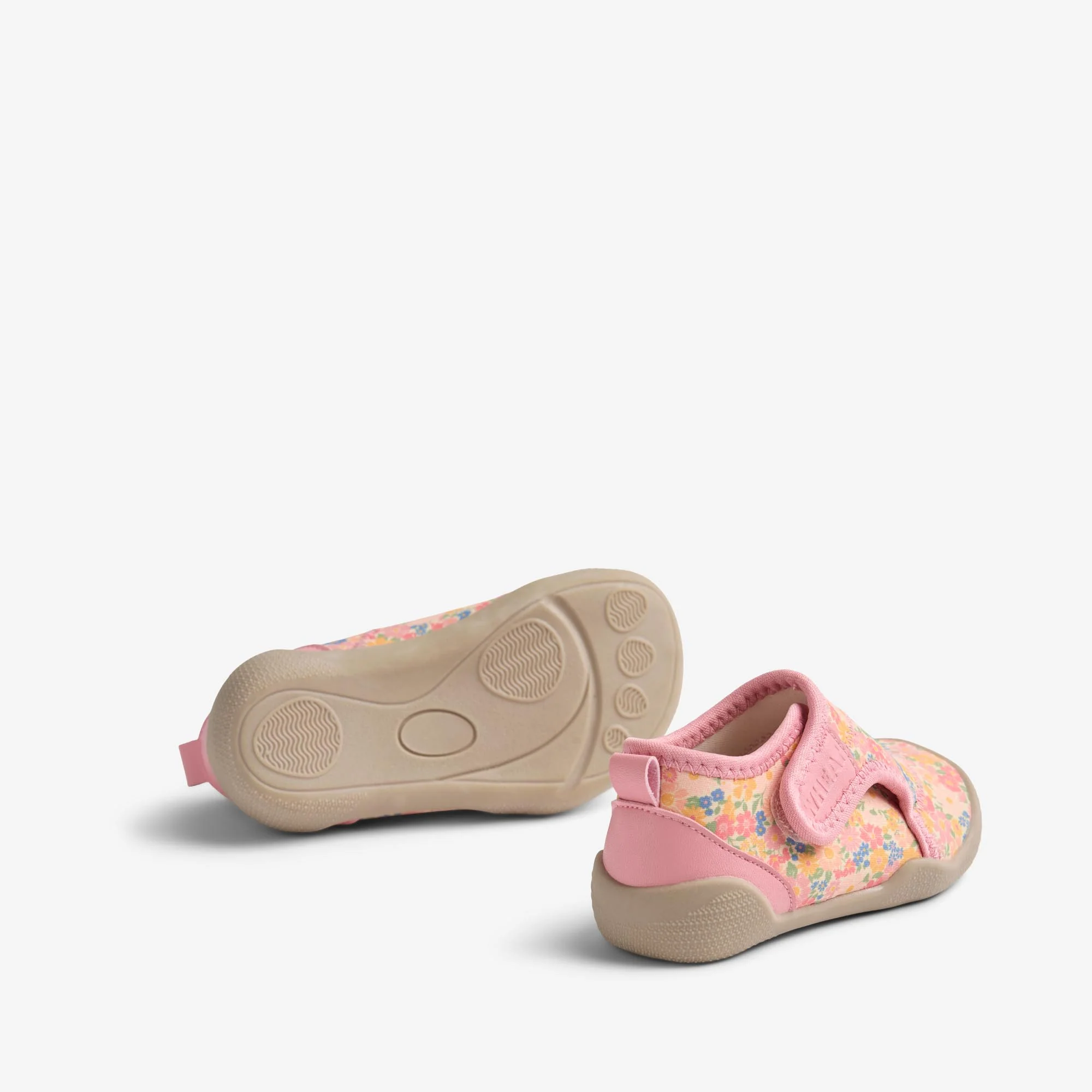 Beach Shoe Shawn - multi flowers - Image 3