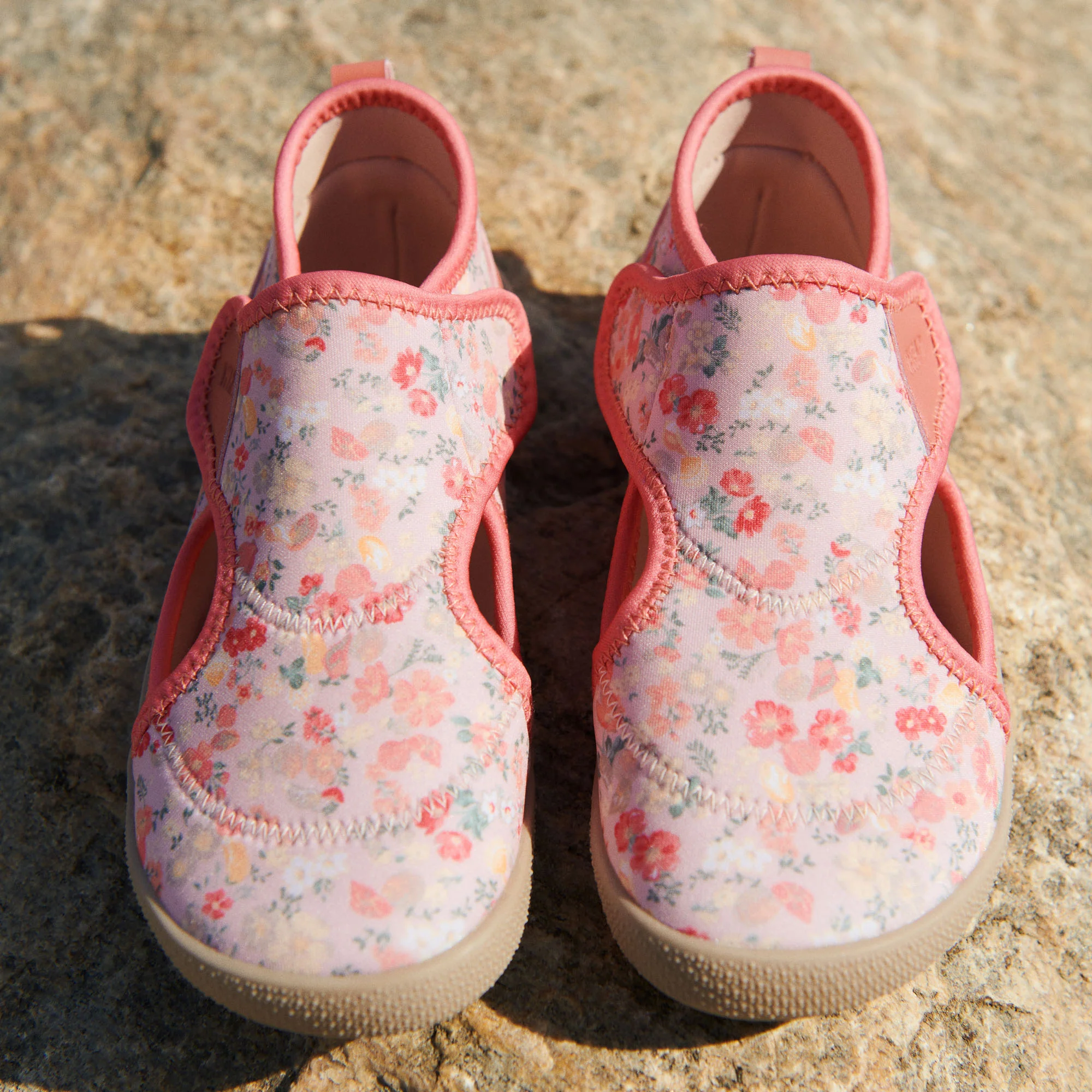 Beach Shoe Swirl - ivory flower meadow - Image 2