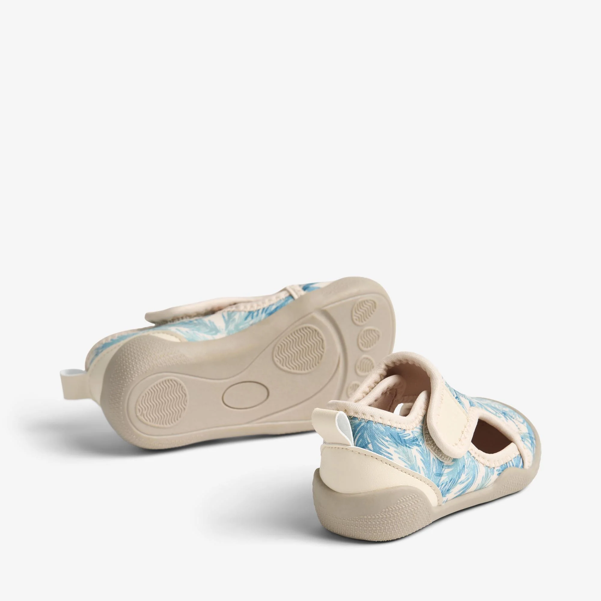 Beach Shoe Swirl - palm blue - Image 2