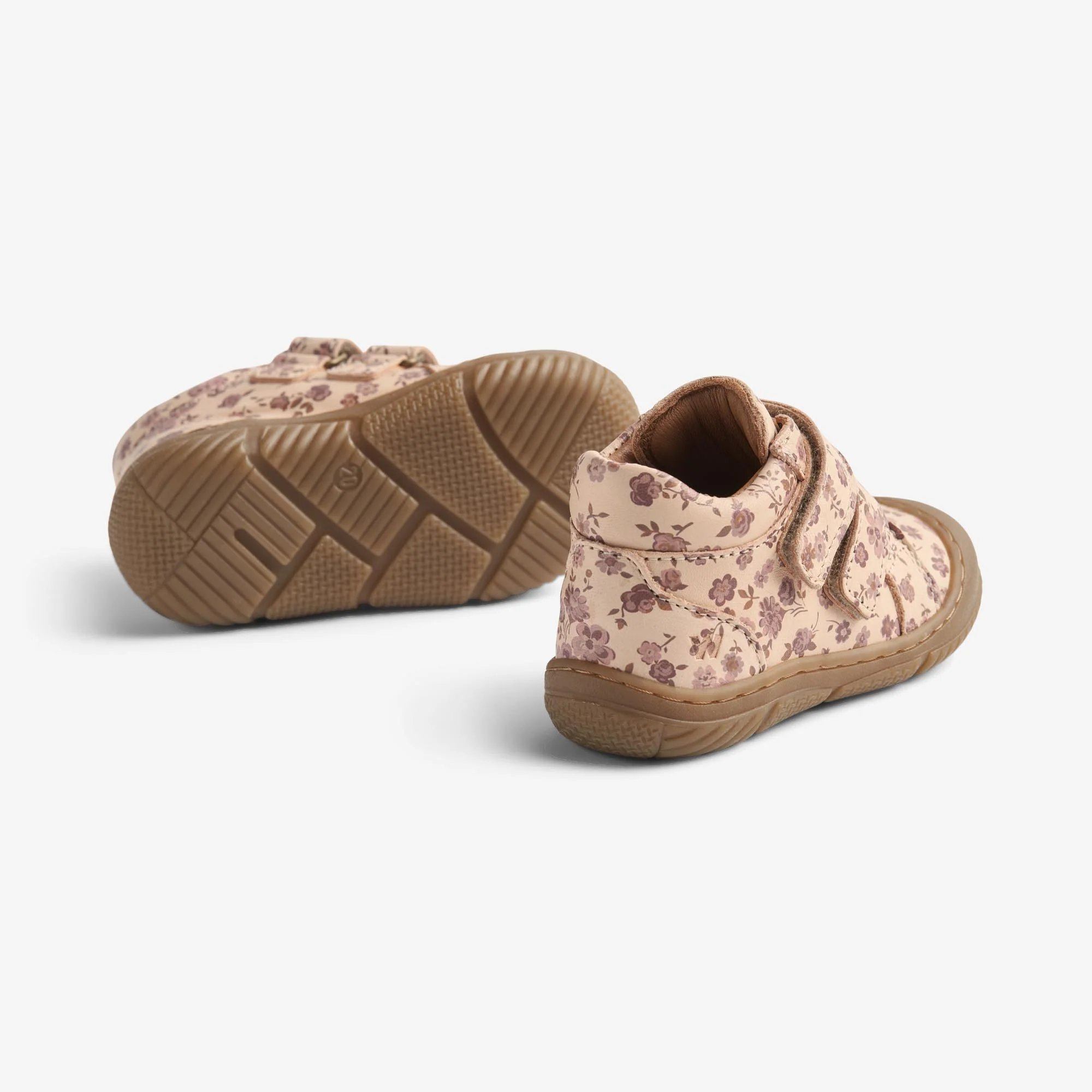 Bootie Ivalo - rose flowers - Image 2