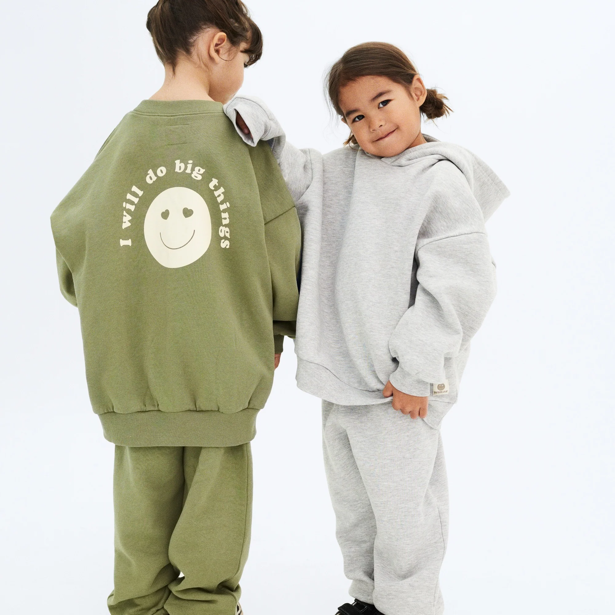 Wheat x Pernille Teisbæk | Crewneck Momu - green - Image 10