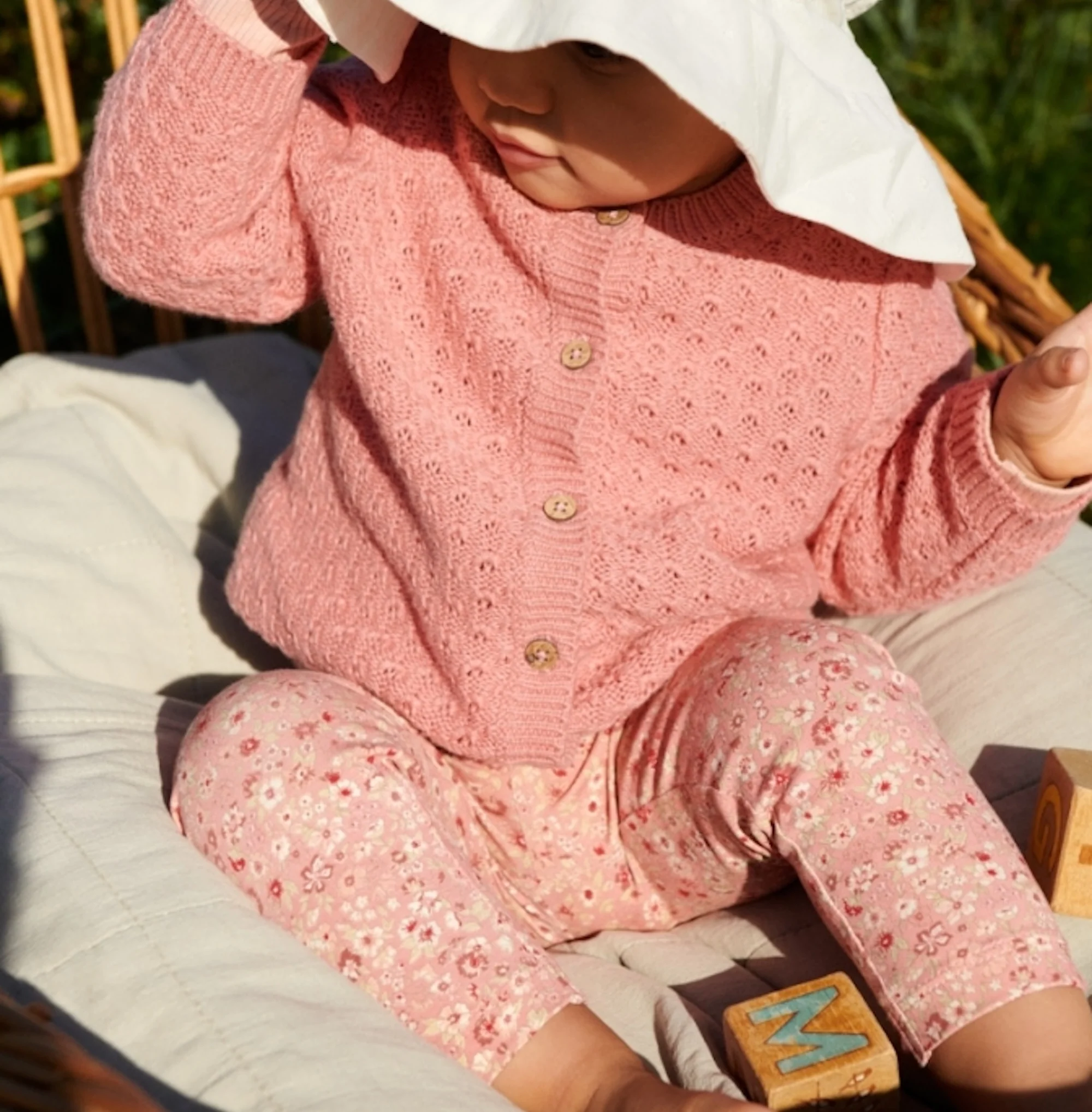Knit Cardigan Magnella | Baby - rosette - Image 4