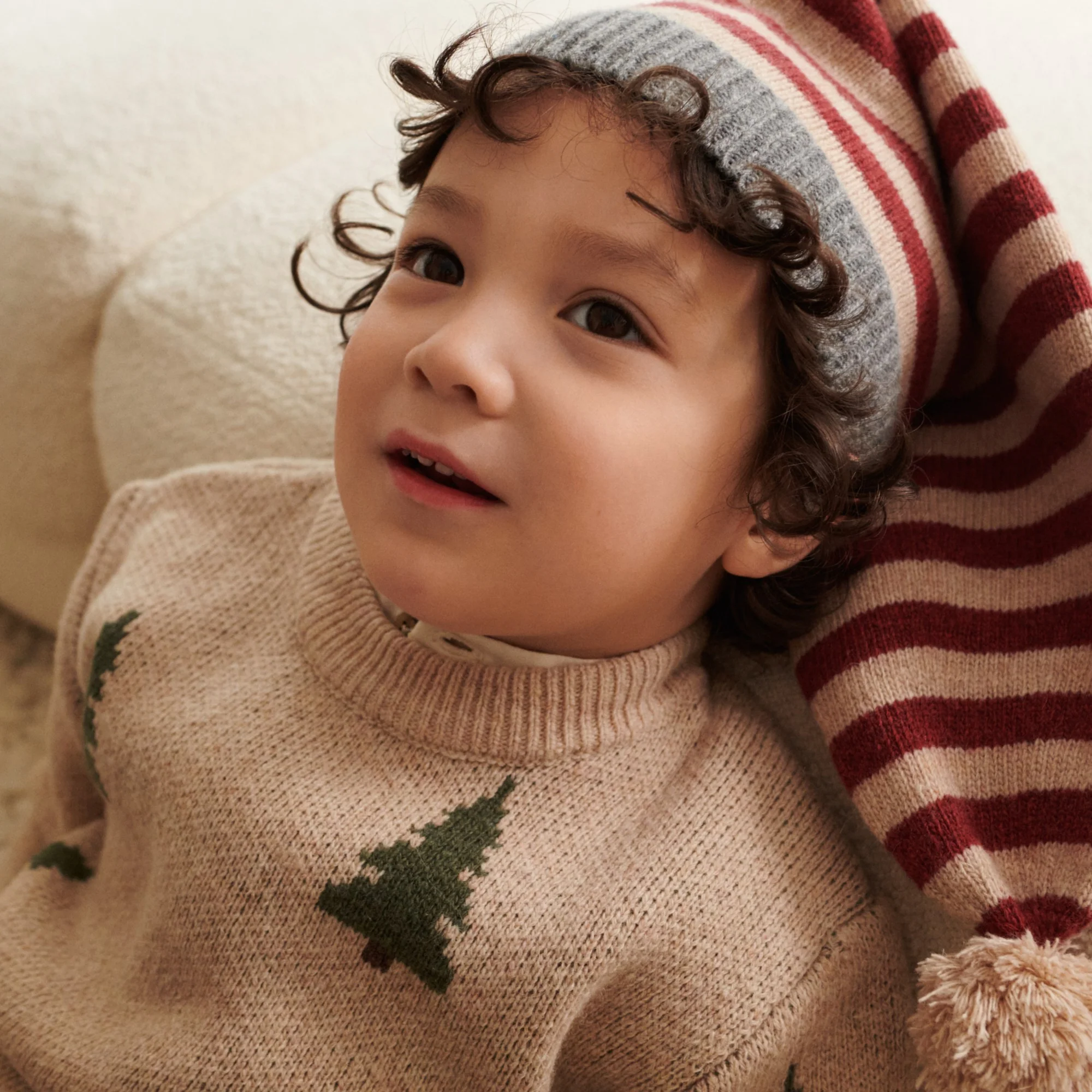 Knitted Christmas Hat - red stripe - Image 3