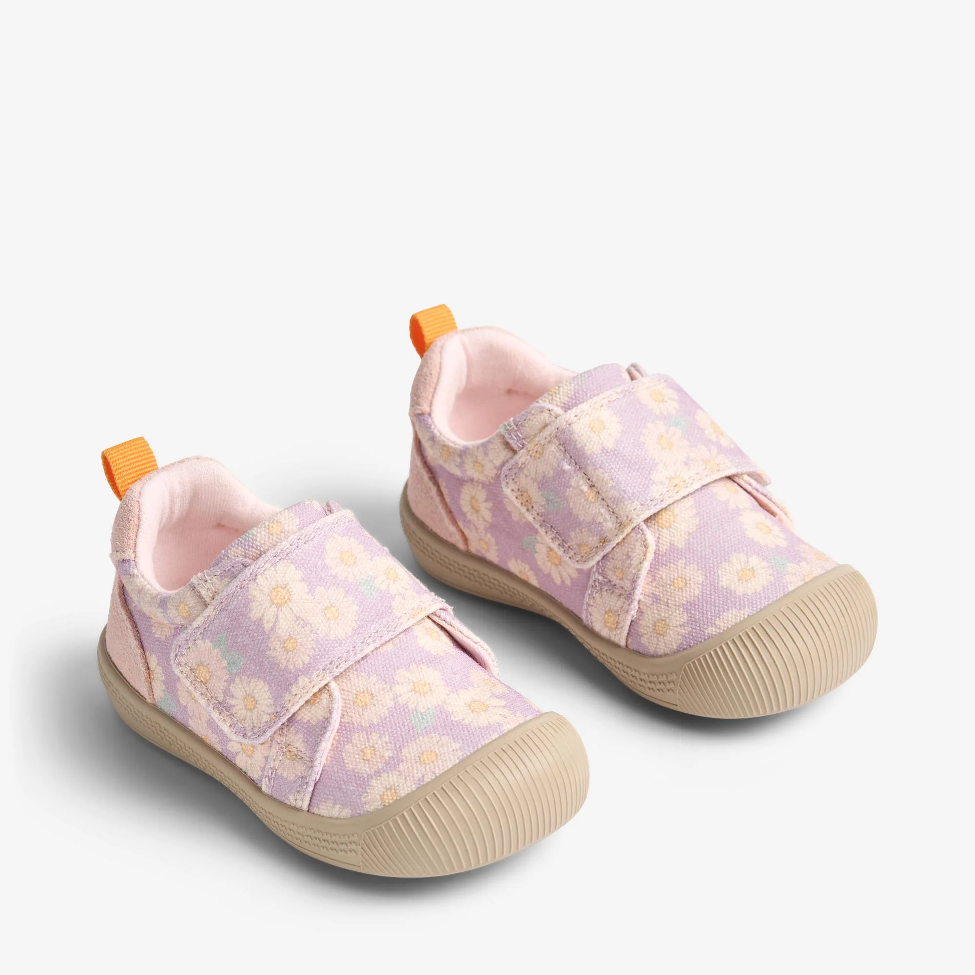 Prewalker Kei - lavender daisies