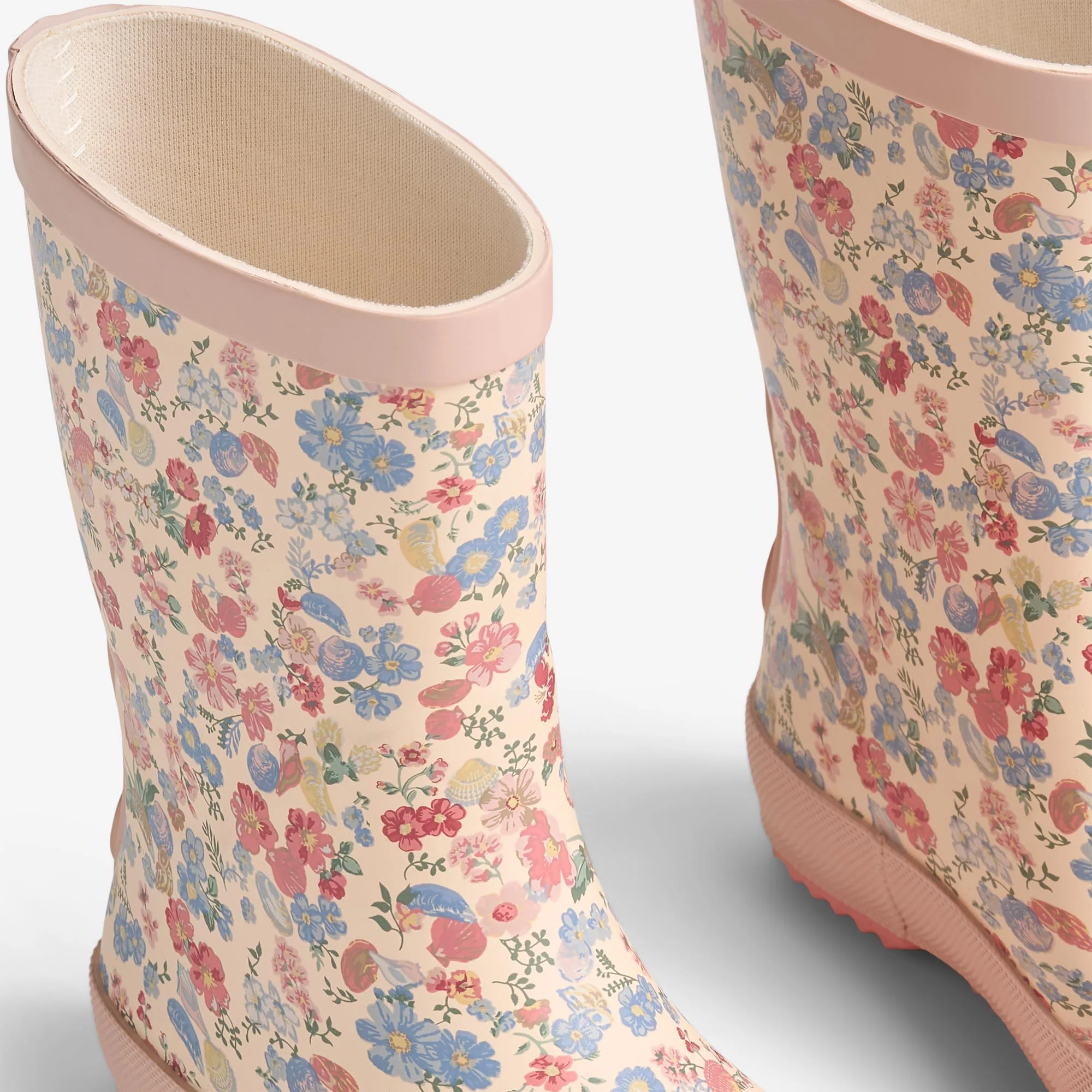 Rubber Boot Muddy - flowers and seashells - Image 4