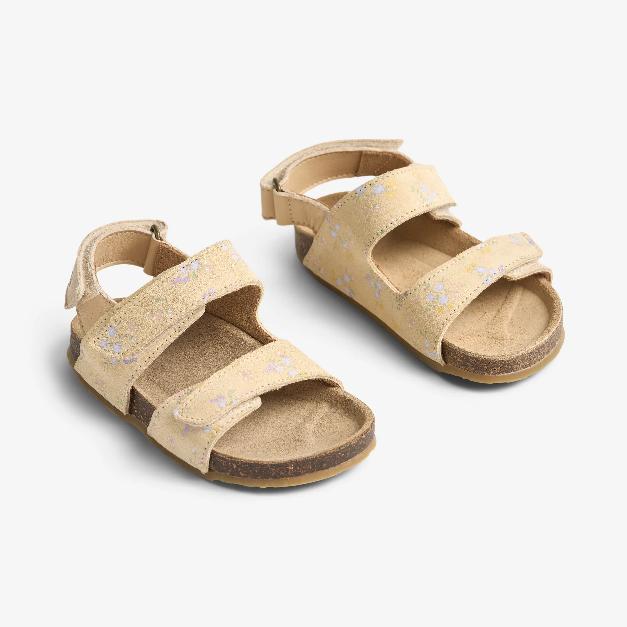 Sandal Clara - barely apricot flowers