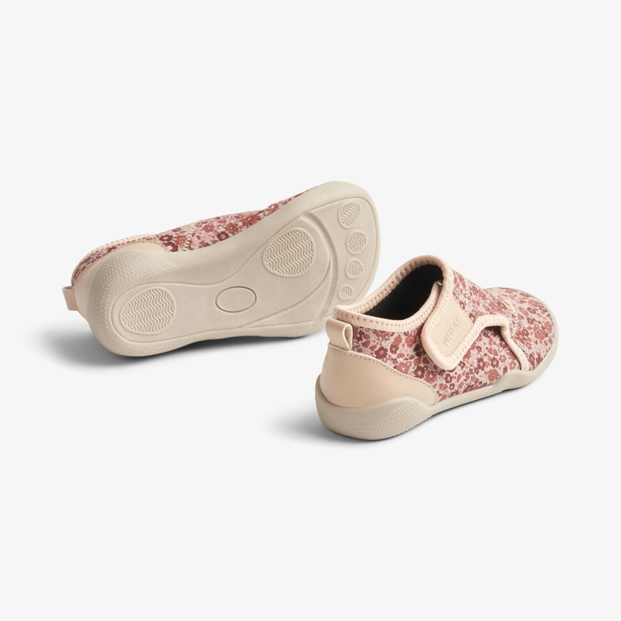 Shawn Beach Shoe | Baby - red flower meadow - Image 3