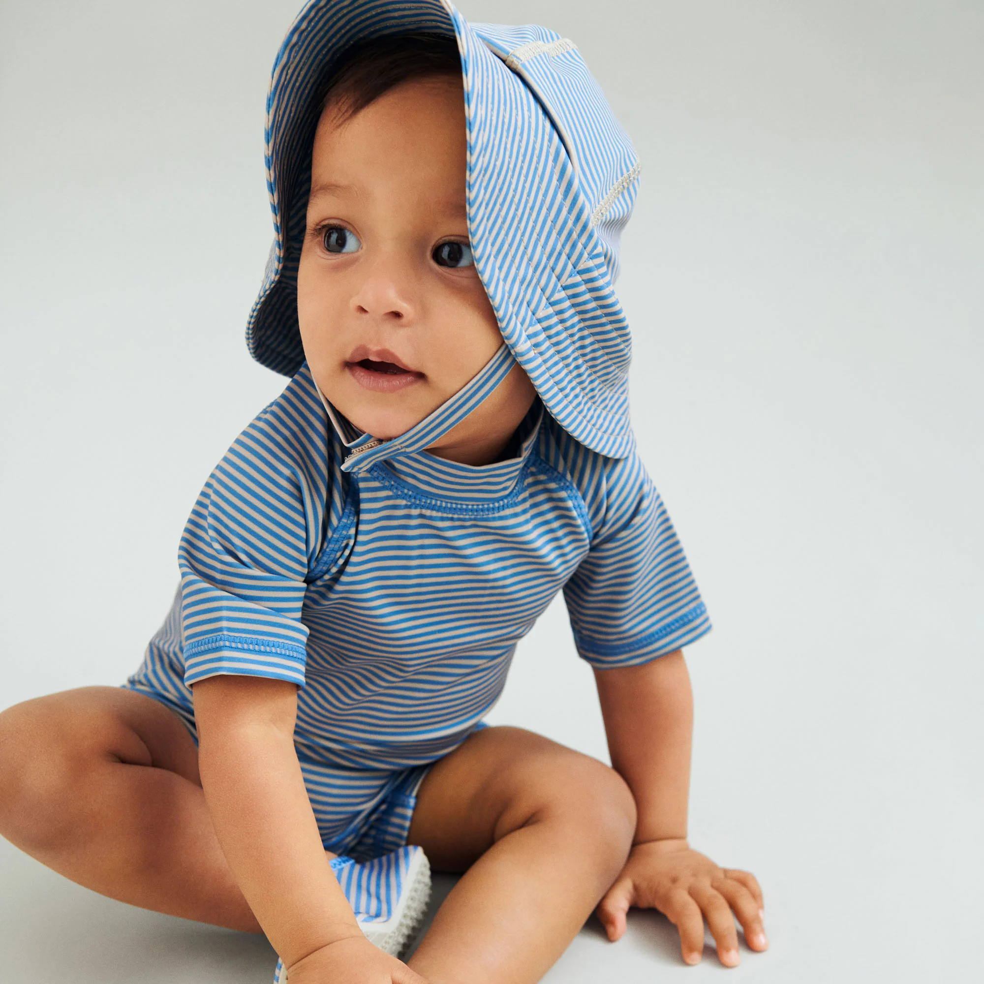 UV Sun Hat Bora - blue swim stripe - Image 2