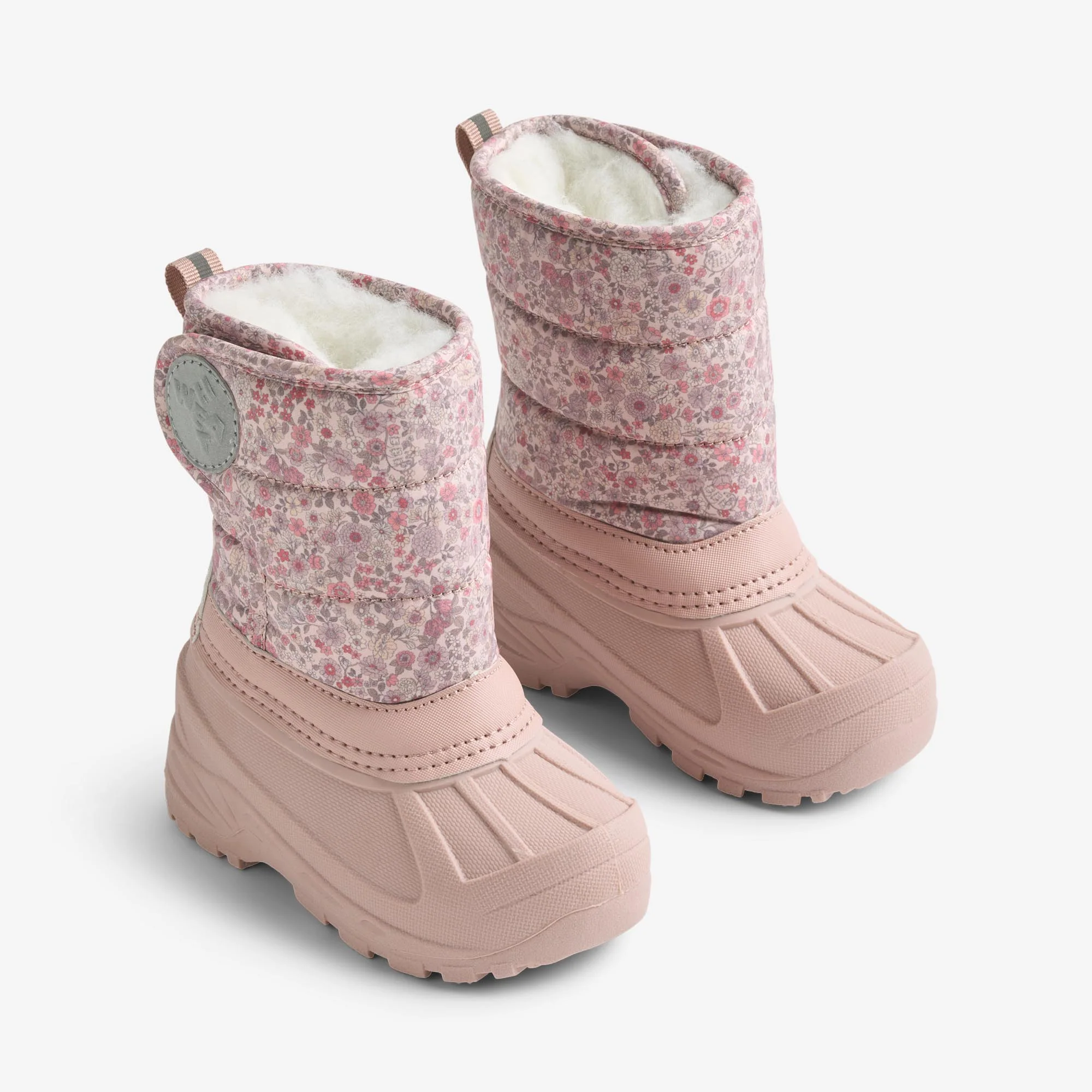 Winterboot Winty - rose powder flowers