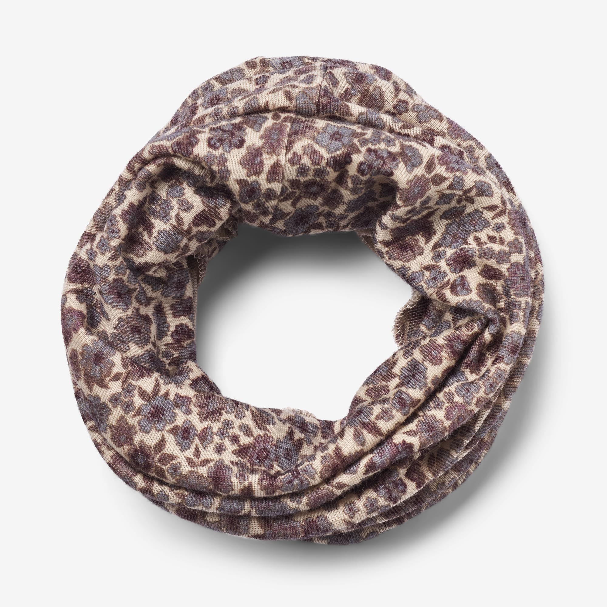 Wool Hat & Neckwarmer Arta - purple flowers - Image 3